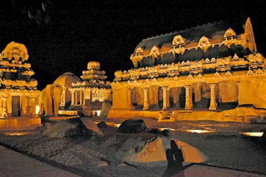 மாமல்லபுரத்தில் அலங்கார விளக்குகள் அணைக்கப்பட்டுள்ளதால் பொதுமக்கள் ஏமாற்றம்!