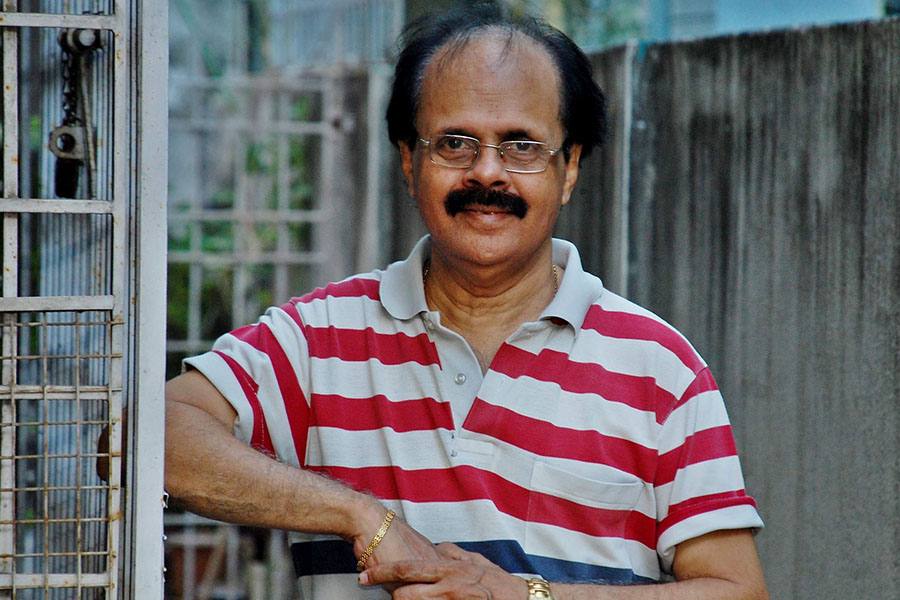 பிரபல நகைச்சுவை  நடிகர் கிரேசி மோகன் காலமானார்!