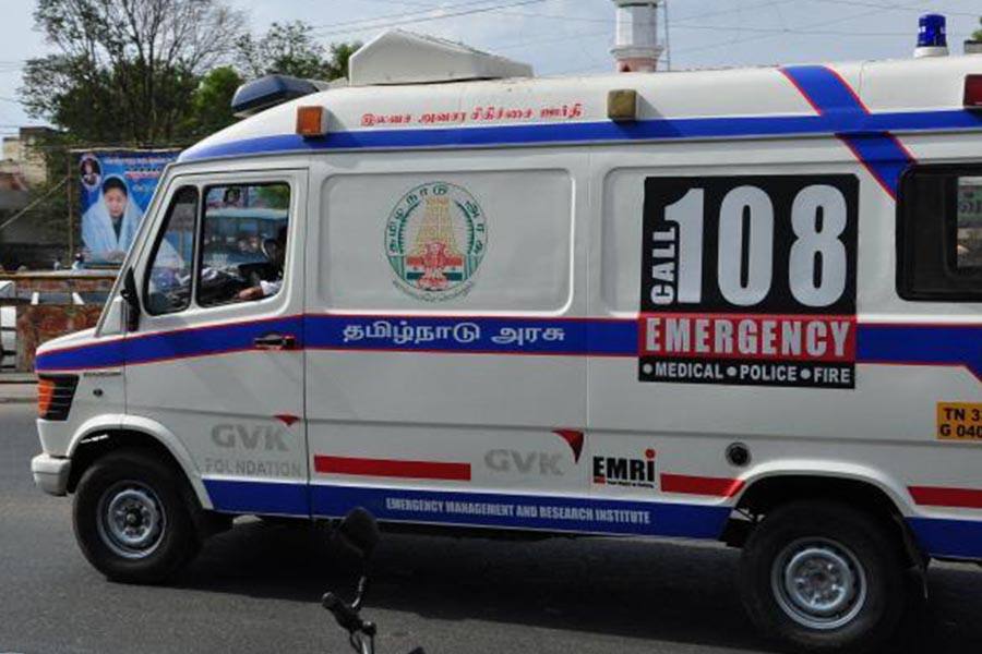 போலி மருத்துவ சான்றிதழ் மூலம் 108 அவசர ஊர்தி சேவை மையத்தில் பணியில் சேர்ந்த பெண்!