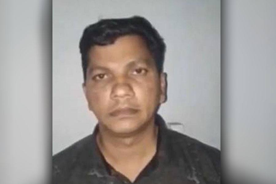 கொச்சியில் ,சிறுவர்களை பாலியல் துஷ்பிரயோகம் செய்த கிறிஸ்தவ பாதிரியார் கைது!