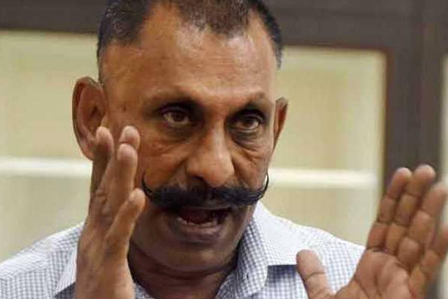 சிலைக் கடத்தல் விவகாரத்தில் இரு அமைச்சர்களுக்கு தொடர்பு?.- சிறப்பு அதிகாரி பொன். மாணிக்கவேல் அதிரடி குற்றச்சாட்டு!