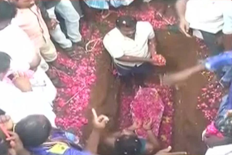 குழந்தை சுஜித் உடல் நல்லடக்கம் செய்யப்பட்டது!