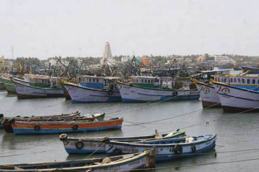 ராமேஸ்வரம் விசைப்படகு மீனவர்களின் வேலைநிறுத்தம் வாபஸ்! 