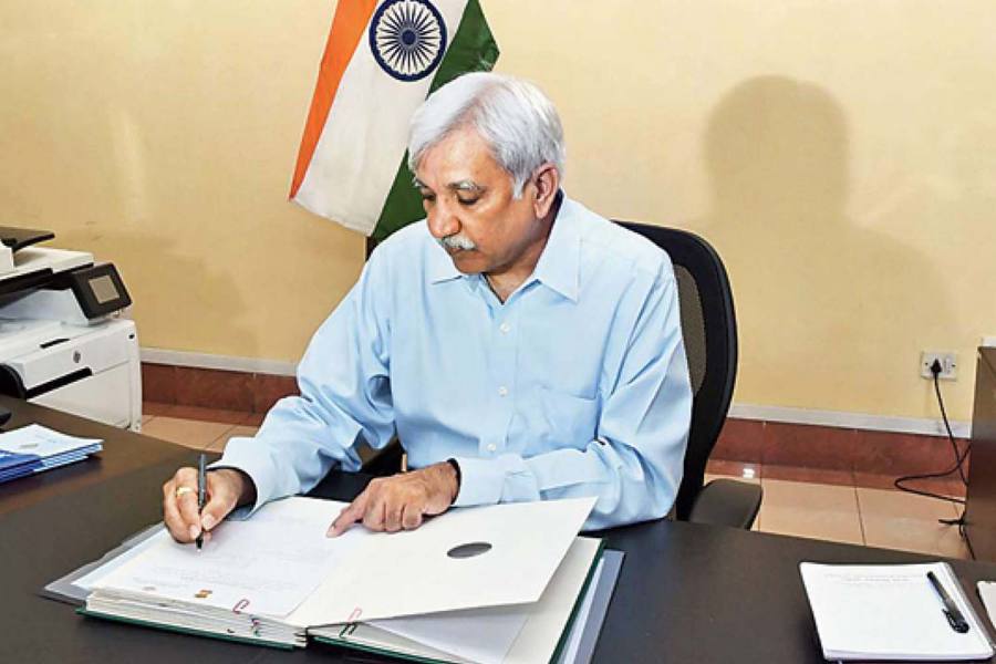 புதிய தலைமை தேர்தல் ஆணையர்  நியமனம்