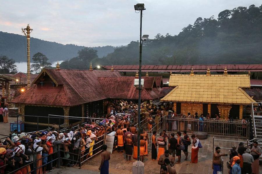 சபரிமலையில் நாளை மாலை நடைதிறப்பு 