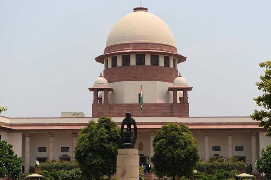 அயோத்தி வழக்கில் வக்கீலுக்கு மிரட்டல்:-ஓய்வுபெற்ற தமிழக கல்வி அதிகாரி உள்பட 2 பேருக்கு நோட்டீஸ்!