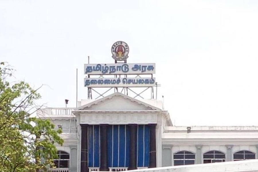 தமிழகத்தில் அங்கீகாரமும், அடிப்படை வசதிகளும் இல்லாத  903 பள்ளிகளுக்கு நோட்டீஸ்!