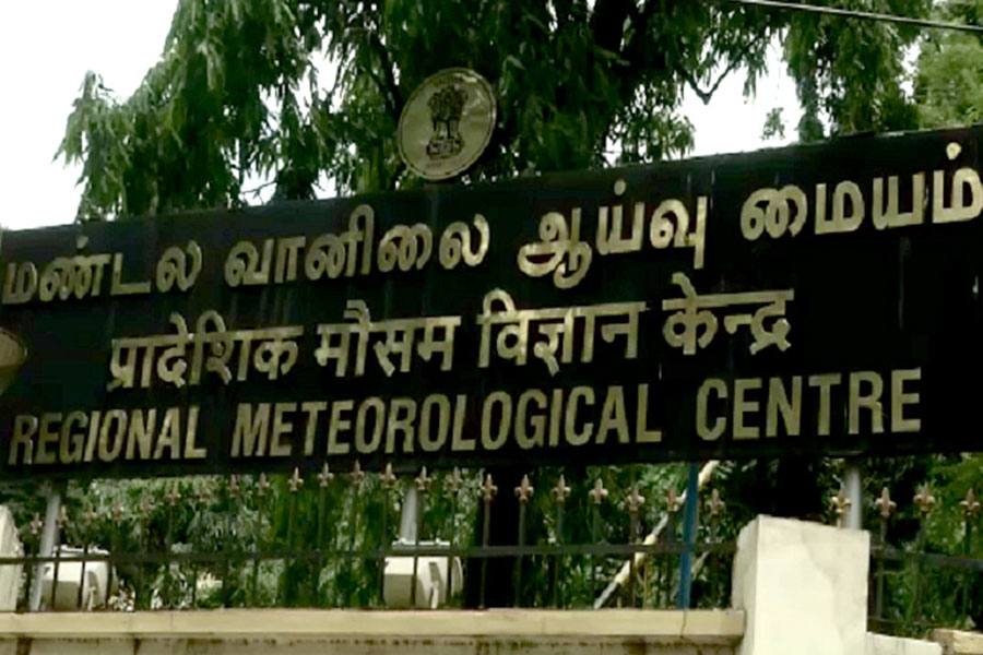 இலங்கை வழியாக தமிழகத்தை நோக்கி வரும் புயல்?. தென் தமிழகத்தில் மழை பெய்ய வாய்ப்பு!