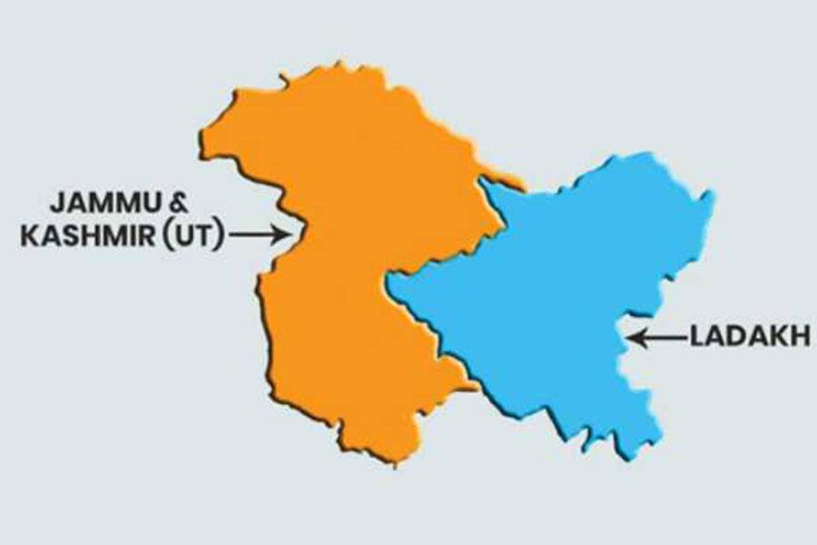 2 யூனியன் பிரதேசங்கள்: நாட்டின் புதிய வரைபடம் வெளியீடு!