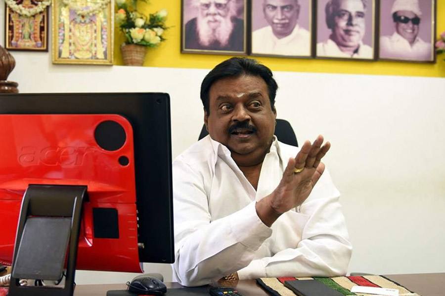 நாடாளுமன்ற தேர்தலில் அ.தி.மு.கவுடன் கூட்டணி அமைத்து போட்டியிட தே.மு.தி.க முடிவு?