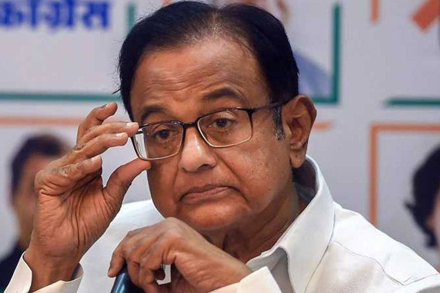 ப சிதம்பரத்திடம் மூன்று மணி நேரம் விசாரணை - இன்னும் சிறுது நேரத்தில் சிபிஐ சிறப்பு நீதிமன்றத்தில் ஆஜர்!