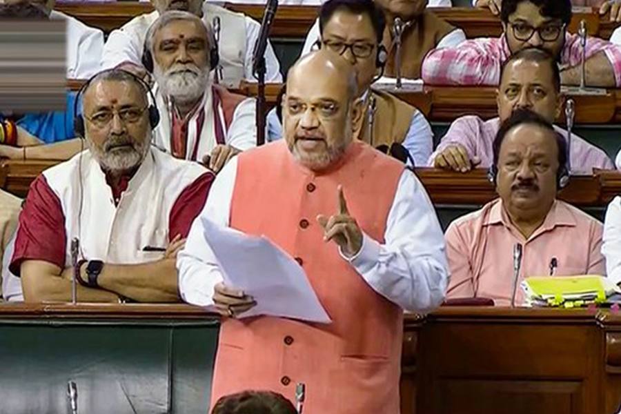உயிரை கொடுத்தாவது பாகிஸ்தான் ஆக்கிரமிப்பு காஷ்மீரை மீட்போம் - அமித்ஷா!