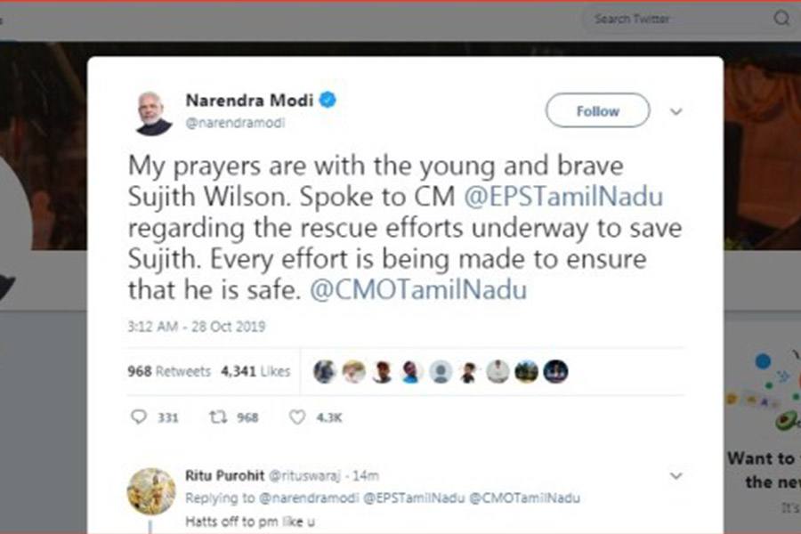 குழந்தை சுஜித் பற்றி முதல்வரிடம் கேட்டறிந்தார் பிரதமர் மோடி!
