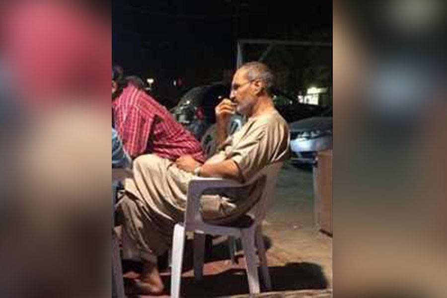 ஸ்டீவ் ஜாப்ஸ் உயிருடன் இருப்பதாக கூறி சமூக வலைத்தளத்தில் வைரலாகும் புகைப்படம்!