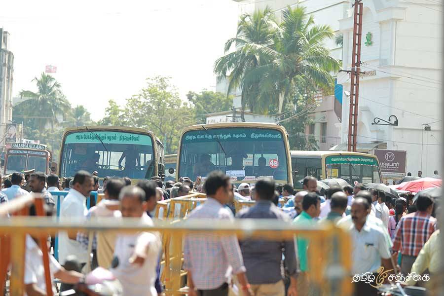 தேர்வுத்துறை ஊழியர்கள் ஆதரவு; வலுக்கிறது ஜாக்டோ-ஜியோ போராட்டம் 