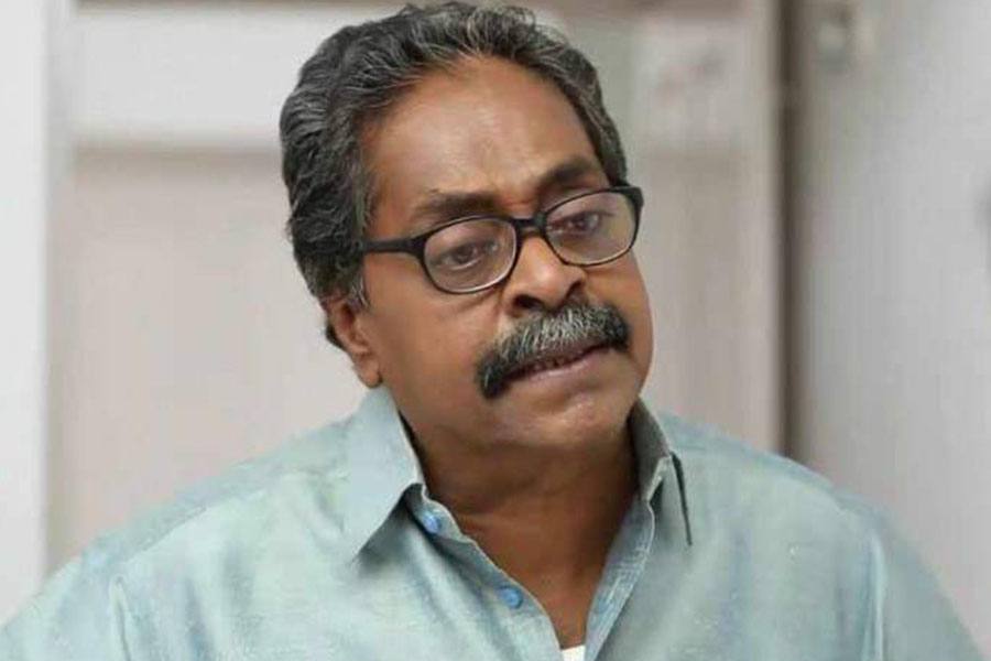 நடிகர், இயக்குநர் ராஜசேகர் காலமானார்!