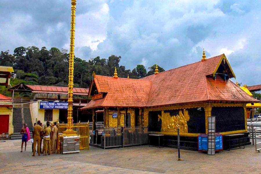 சபரிமலையில் அனைத்து வயது பெண்களையும் அனுமதிக்கும் விவகாரம்: ஜனவரி மாதம் விசாரணை 
