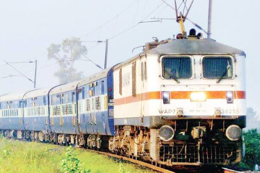 160 கிலோ மீட்டர் வரை ரெயில்வே சீசன் டிக்கெட் பயண தூரம் நீடித்து தெற்கு ரெயில்வே அறிவிப்பு!