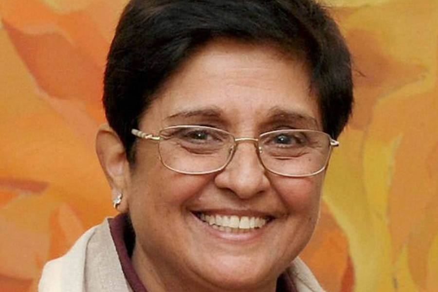 புதுச்சேரியில் துணை நிலை ஆளுநர் கிரண் பேடி திடீர் வாகன சோதனை!