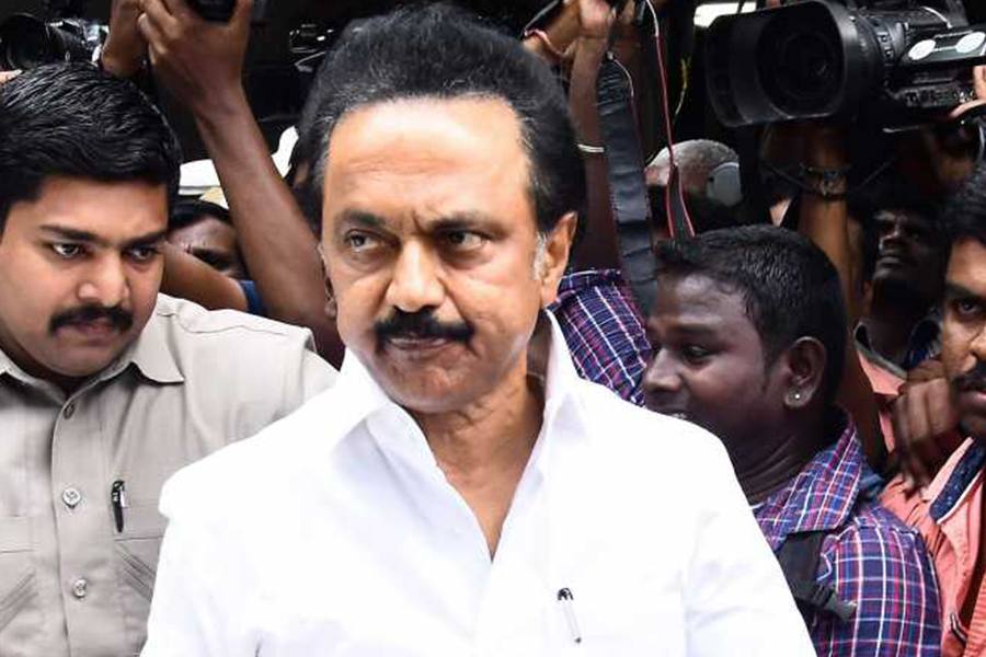 நாங்குநேரி இடைத்தேர்தலில் காங்கிரஸ் கட்சி,போட்டியிடும் என மு.க.ஸ்டாலின் அறிவிப்பு!