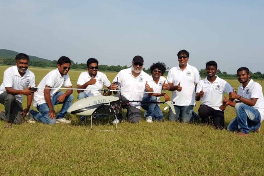 சென்னை அண்ணா பல்கலைக் கழகம் நடிகர் அஜித் குமாரிடம்  ஆலோசகர் பணியில் பணியாற்ற வேண்டுகோள்! 