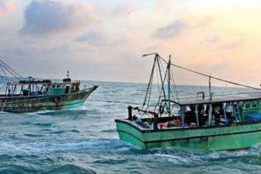 இந்திய கடல் எல்லைக்குள் நுழைந்த 18 இலங்கை மீனவர்கள் கைது!