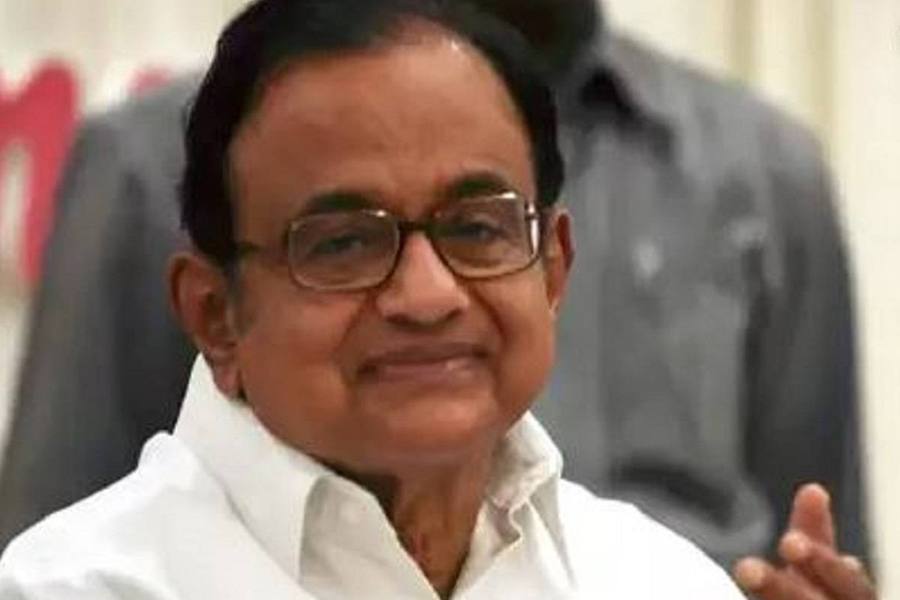 மத்திய முன்னாள் அமைச்சர் ப.சிதம்பரத்திற்கு லுக் அவுட் நோட்டீஸ் வழங்க அமலாக்கத்துறை திட்டம்!
