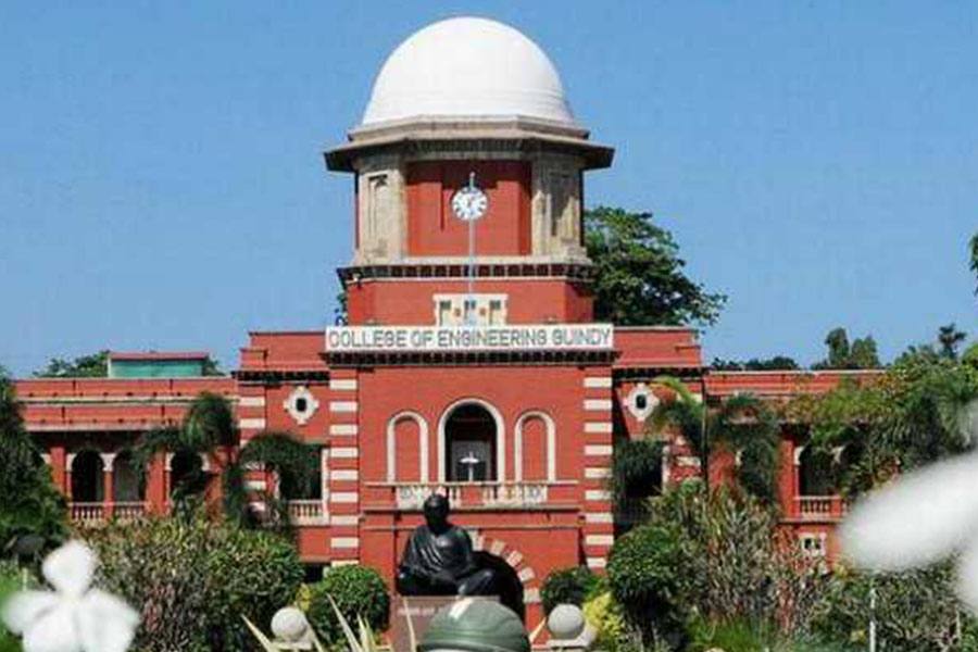 அண்ணா பல்கலைக்கழகவிடைத்தாள் முறைகேடு விவகாரம், 4 பேராசிரியர்கள் சஸ்பெண்ட்!
