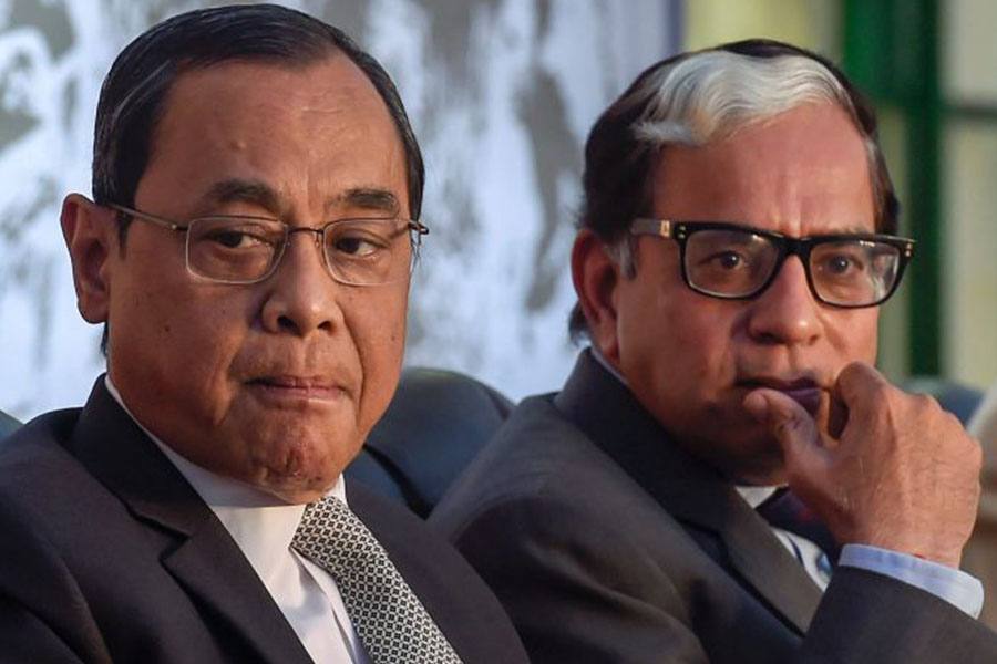 சி.பி.ஐ. இடைக்கால இயக்குநர் நியமனத்துக்கு எதிரான வழக்கிலிருந்து நீதிபதி சிக்ரியும் விலகினார்! 