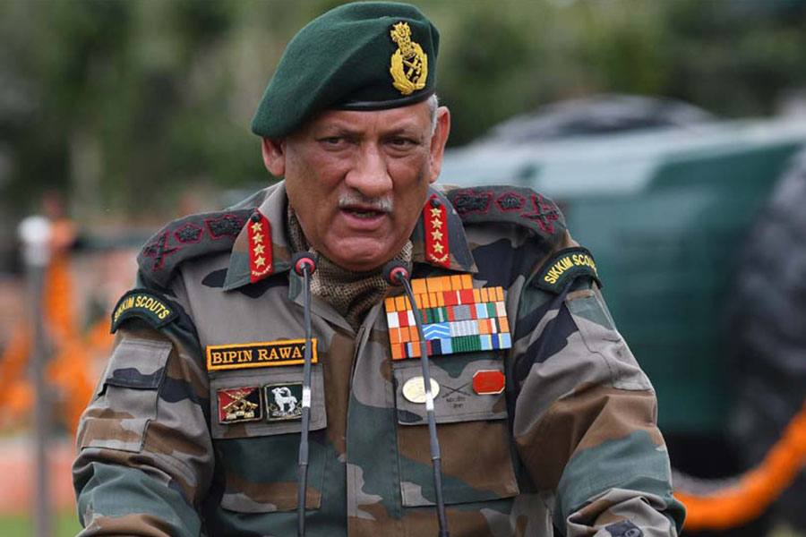 தீவிரவாத அச்சுறுத்தலை சமாளிக்க இந்திய ராணுவம் தயார் நிலையில் உள்ளது - இராணுவத் தளபதி பிபின் ராவத்!