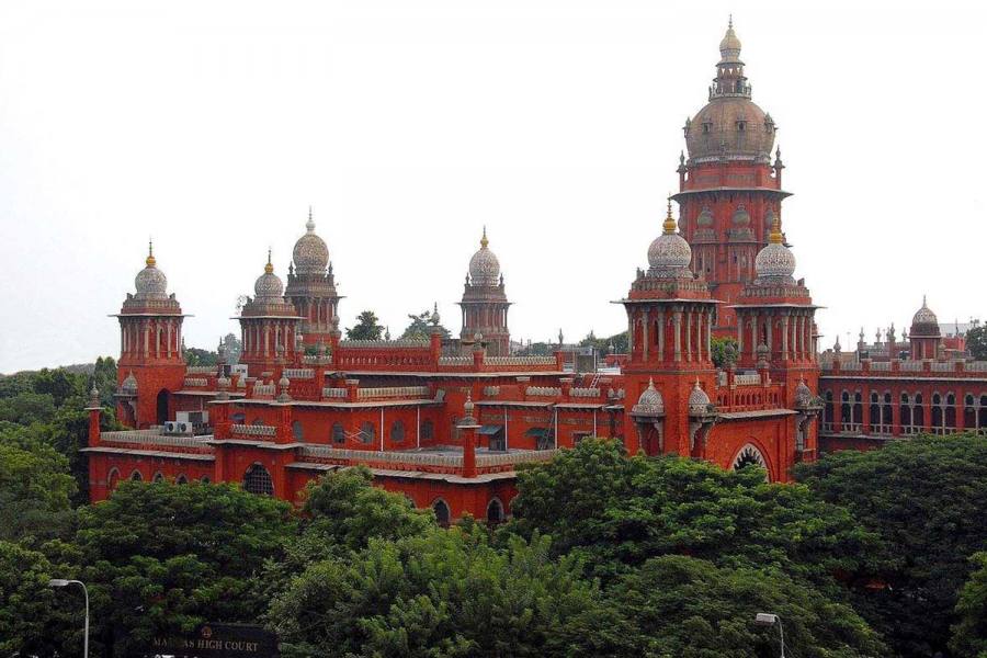 கஜா புயல் குறித்த ஆய்வறிக்கையை 2 நாட்களில் மத்தியக்குழு தாக்கல் செய்ய கோர்ட் உத்தரவு