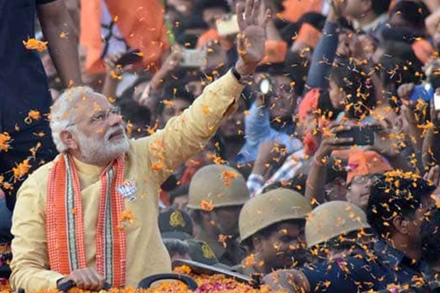 வரும் 30ஆம் தேதி மீண்டும் பிரதமராக மோடி பதவியேற்க உள்ளதாக தகவல்கள் தெரிவிக்கின்றன.