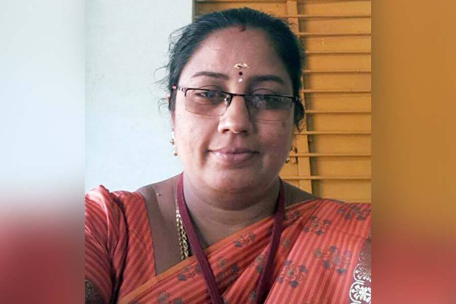 நிர்மலா தேவியிடம் செய்தி சேகரிக்க முயன்ற செய்தியாளர்கள், காவல்துறையிர் இடையே தள்ளுமுள்ளு!