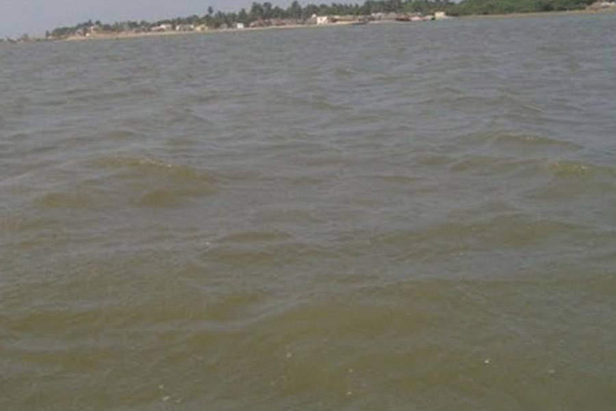 படகு சவாரியின் போது நடந்த விபத்தில்: பெண் உயிரிழப்பு!