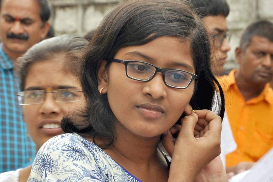 நீட் தேர்வுக்கான உடை கட்டுப்பாடு குறித்த சுற்றறிக்கை வெளியீடு!