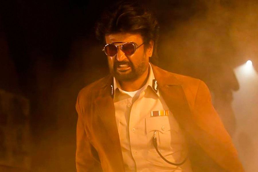 ‘தர்பார்’ மோஷன் போஸ்டரை வெளியிடும் கமல், சல்மான், மோகன்லால்!