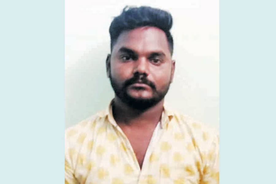 சேலத்தில் என்கவுண்ட்டர், பிரபல ரவுடி சுட்டுக்கொலை!