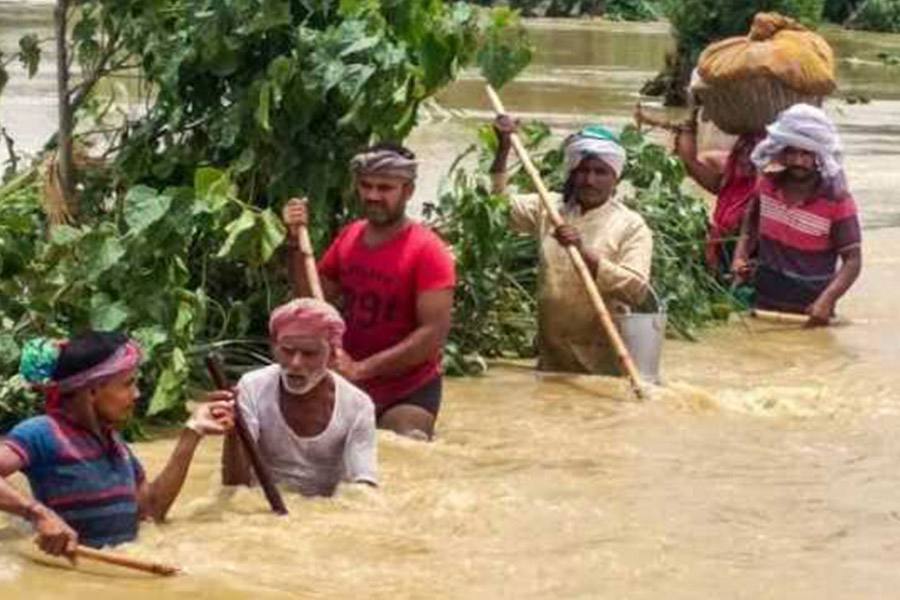 வெள்ளம் பாதித்த பீகார், கர்நாடகாவுக்கு மத்திய அரசு நிதி ஒதுக்கீடு!