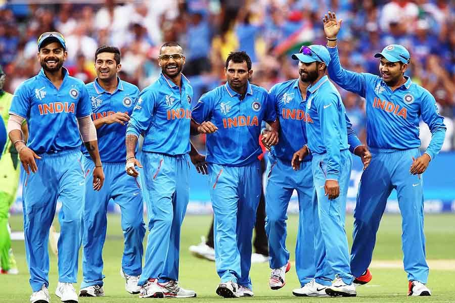 விராட் கோலி தலைமையிலான இந்திய அணி இன்று அதிகாலை இங்கிலாந்து புறப்பட்டது!