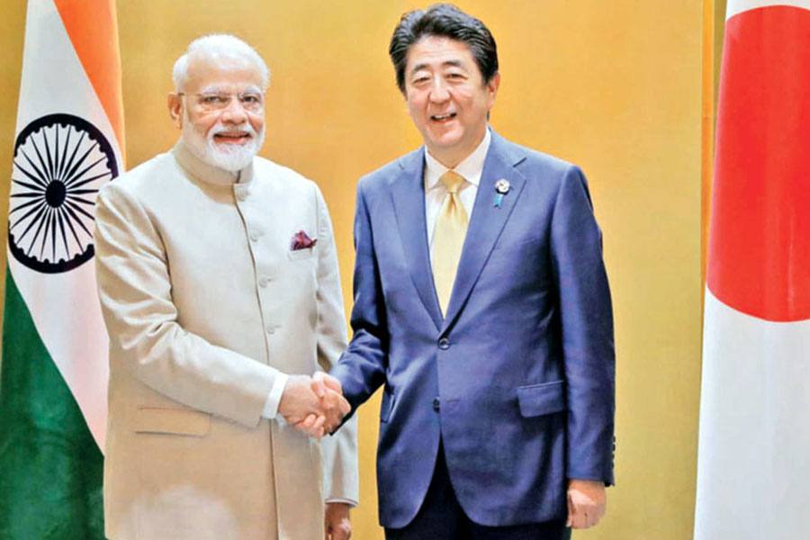 ஜப்பான் பிரதமர் ஷின்ஜோ அபேயுடன் பிரதமர் மோடி சந்திப்பு!