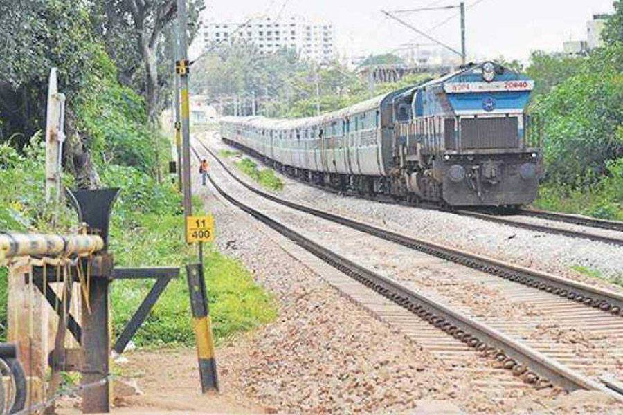 மைசூர் எக்ஸ்பிரஸ் ரயிலில் திடீர் தீ விபத்து!